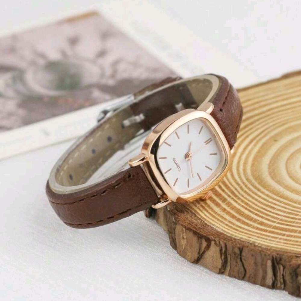 Elegant Brown Leather Women's Watch